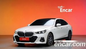 BMW 5-Series 520i M Sport 2024 года из Южной Кореи