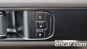 Kia Tasman 2.5T Бензин 4WD 2026 года из Южной Кореи