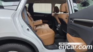 Renault-KoreaSamsung QM6 2.0 GDe RE 2WD 2026 года из Южной Кореи