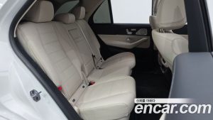 Mercedes-Benz GLE-Class GLE450 4MATIC 2025 года из Южной Кореи