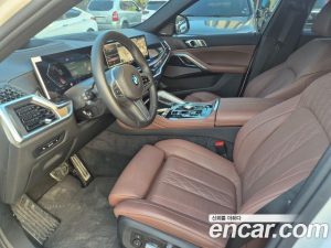 BMW X6 xDrive30d M Sport First Edition 2025 года из Южной Кореи