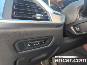 BMW X6 xDrive30d M Sport First Edition 2025 года из Южной Кореи