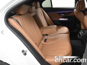 Mercedes-Benz E-Class E200 Avantgarde 2024 года из Южной Кореи
