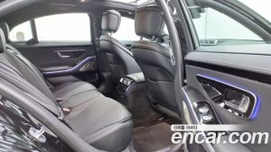 Mercedes-Benz S-Class S350 d 4MATIC 2025 года из Южной Кореи