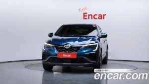 Renault-KoreaSamsung XM3 1.6 E-TECH Inspire 2023 года из Южной Кореи