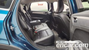 Renault-KoreaSamsung XM3 1.6 E-TECH Inspire 2023 года из Южной Кореи