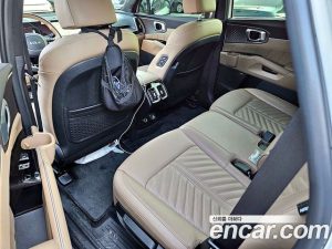 Kia Sorento HEV 1.6 2WD 2024 года из Южной Кореи