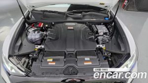 Audi Q8 50 TDI 4WD Premium 2025 года из Южной Кореи