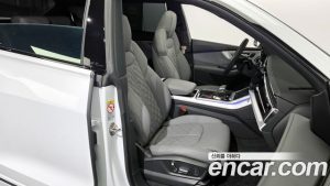 Audi Q8 50 TDI 4WD Premium 2025 года из Южной Кореи