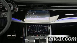 Audi Q8 50 TDI 4WD Premium 2025 года из Южной Кореи