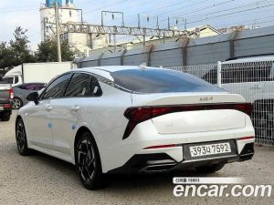 Kia K5 2.0 2024 года из Южной Кореи