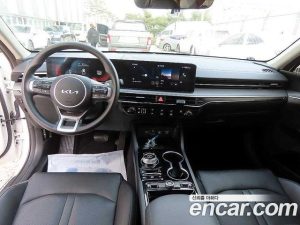 Kia K5 2.0 2024 года из Южной Кореи