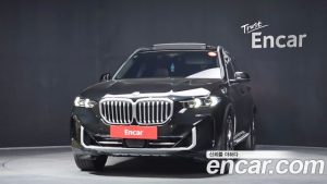 BMW X5 xDrive 50e xLine 2024 года из Южной Кореи