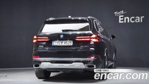 BMW X5 xDrive 50e xLine 2024 года из Южной Кореи