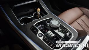 BMW X5 xDrive 50e xLine 2024 года из Южной Кореи