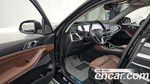 BMW X5 xDrive 50e xLine 2024 года из Южной Кореи