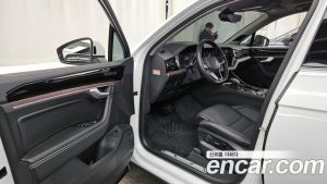 Volkswagen Touareg 3.0 TDI Prestige 2026 года из Южной Кореи