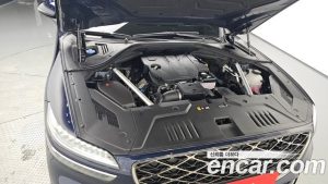 Genesis GV70 2.5T Бензин AWD 2025 года из Южной Кореи