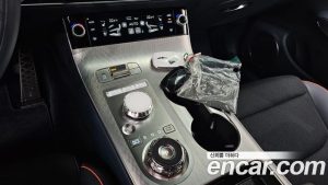 Genesis GV70 2.5T Бензин AWD 2025 года из Южной Кореи