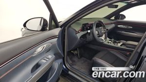 Genesis GV70 2.5T Бензин AWD 2025 года из Южной Кореи