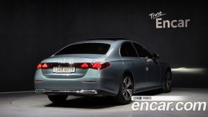 Mercedes-Benz E-Class E200 Avantgarde 2025 года из Южной Кореи