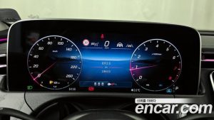 Mercedes-Benz E-Class E200 Avantgarde 2025 года из Южной Кореи