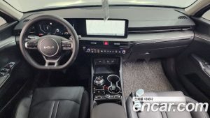 Kia K5 1.6 Turbo 2024 года из Южной Кореи