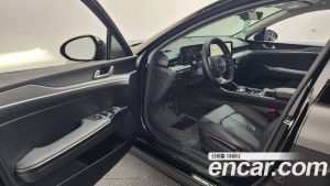Kia K5 1.6 Turbo 2024 года из Южной Кореи
