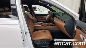 Genesis GV70 2.5T Бензин AWD 2024 года из Южной Кореи