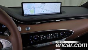 Genesis GV70 2.5T Бензин AWD 2024 года из Южной Кореи