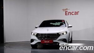 Mercedes-Benz E-Class E350e 4MATIC 2025 года из Южной Кореи