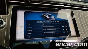 Mercedes-Benz E-Class E350e 4MATIC 2025 года из Южной Кореи