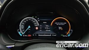 Genesis GV70 e-AWD 2024 года из Южной Кореи