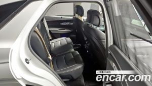 Genesis GV70 e-AWD 2024 года из Южной Кореи