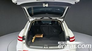 Genesis GV70 e-AWD 2024 года из Южной Кореи