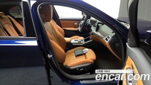 BMW 3-Series 320i M Sport 2025 года из Южной Кореи