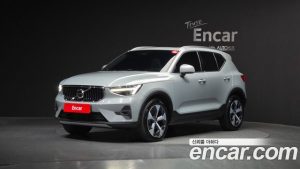 Volvo XC40 B4 Ultra Bright 2025 года из Южной Кореи