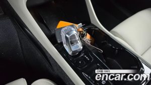 Volvo XC40 B4 Ultra Bright 2025 года из Южной Кореи