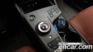 Kia Sportage HEV 1.6 2WD 2025 года из Южной Кореи