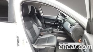 Renault-KoreaSamsung XM3 1.6 GTe RE 2023 года из Южной Кореи