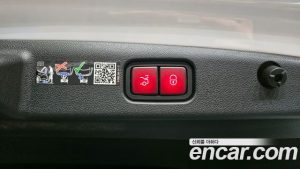 Mercedes-Benz E-Class E200 Avantgarde 2025 года из Южной Кореи