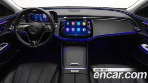 Mercedes-Benz E-Class E200 Avantgarde Limited 2025 года из Южной Кореи
