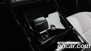 Land Rover Range Rover Sport P635 SV Edition Two 2025 года из Южной Кореи