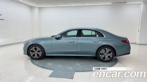 Mercedes-Benz E-Class E200 Avantgarde 2025 года из Южной Кореи