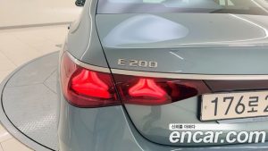 Mercedes-Benz E-Class E200 Avantgarde 2025 года из Южной Кореи