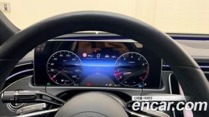 Mercedes-Benz E-Class E200 Avantgarde 2025 года из Южной Кореи