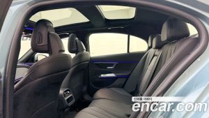 Mercedes-Benz E-Class E200 Avantgarde 2025 года из Южной Кореи