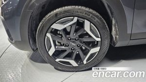 Kia Seltos Бензин 1.6 Turbo 2WD 2025 года из Южной Кореи