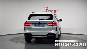 BMW iX3 M Sport 2024 года из Южной Кореи