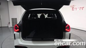 BMW iX3 M Sport 2024 года из Южной Кореи